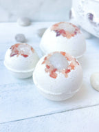 Bombe de Bain Quartz Blanc & Sel Rose – Pureté & Sérénité